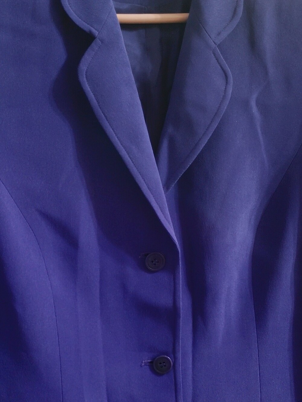 Pure Silk! DUE per DUE Classic Fully-lined Women's Purple Blazer, Size 8.